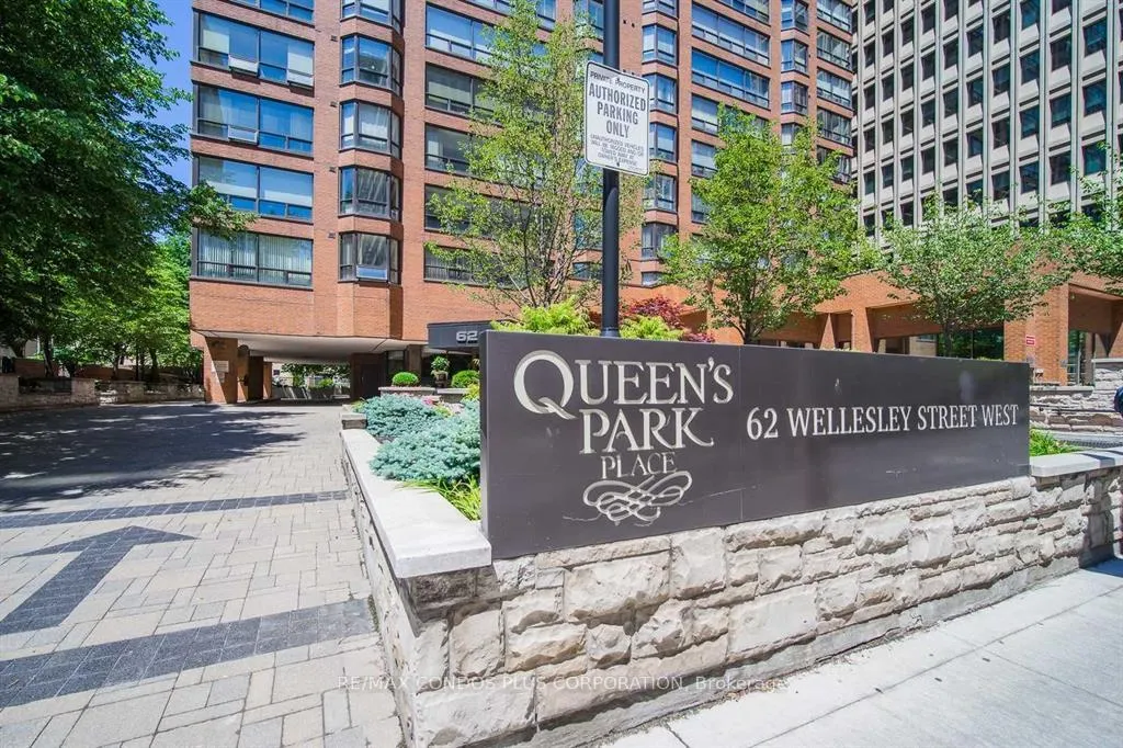 Front of Unit 803, 62 Wellesley Street W