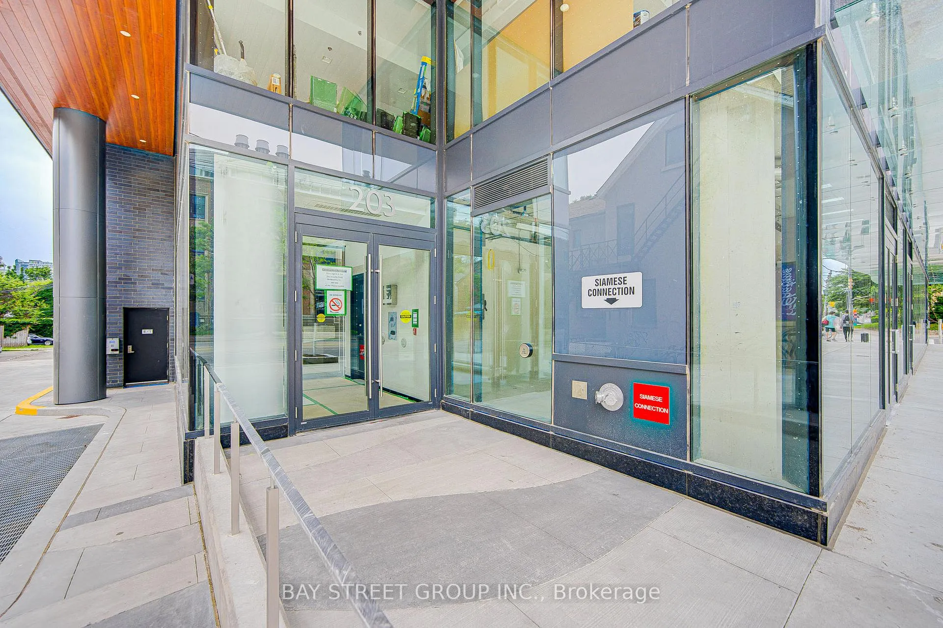 Front of Unit 2204, 203 College Street