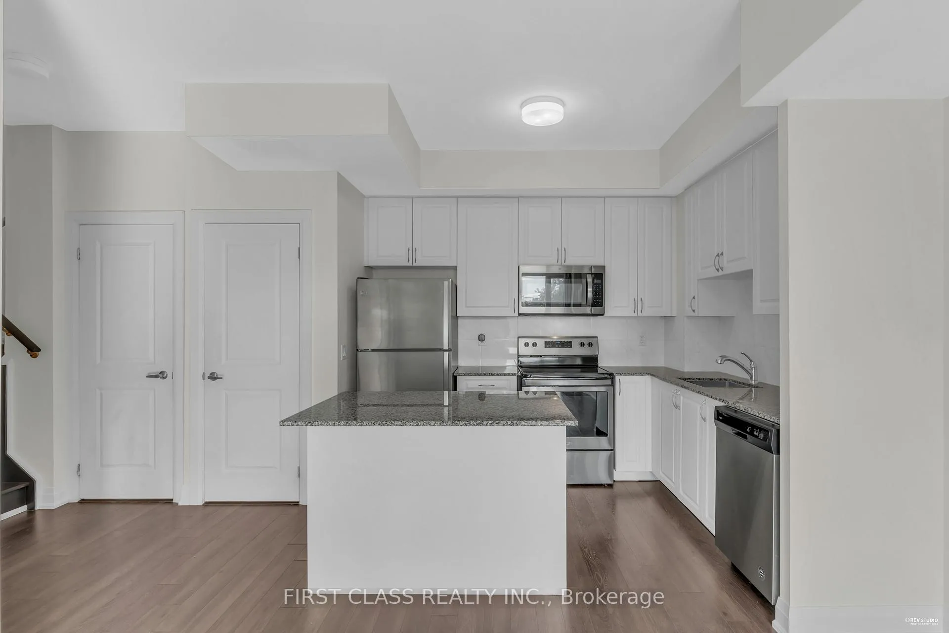 Photo 14 of Unit F1003, 32 Coles Avenue, Vaughan, Vaughan Grove — HOMEH