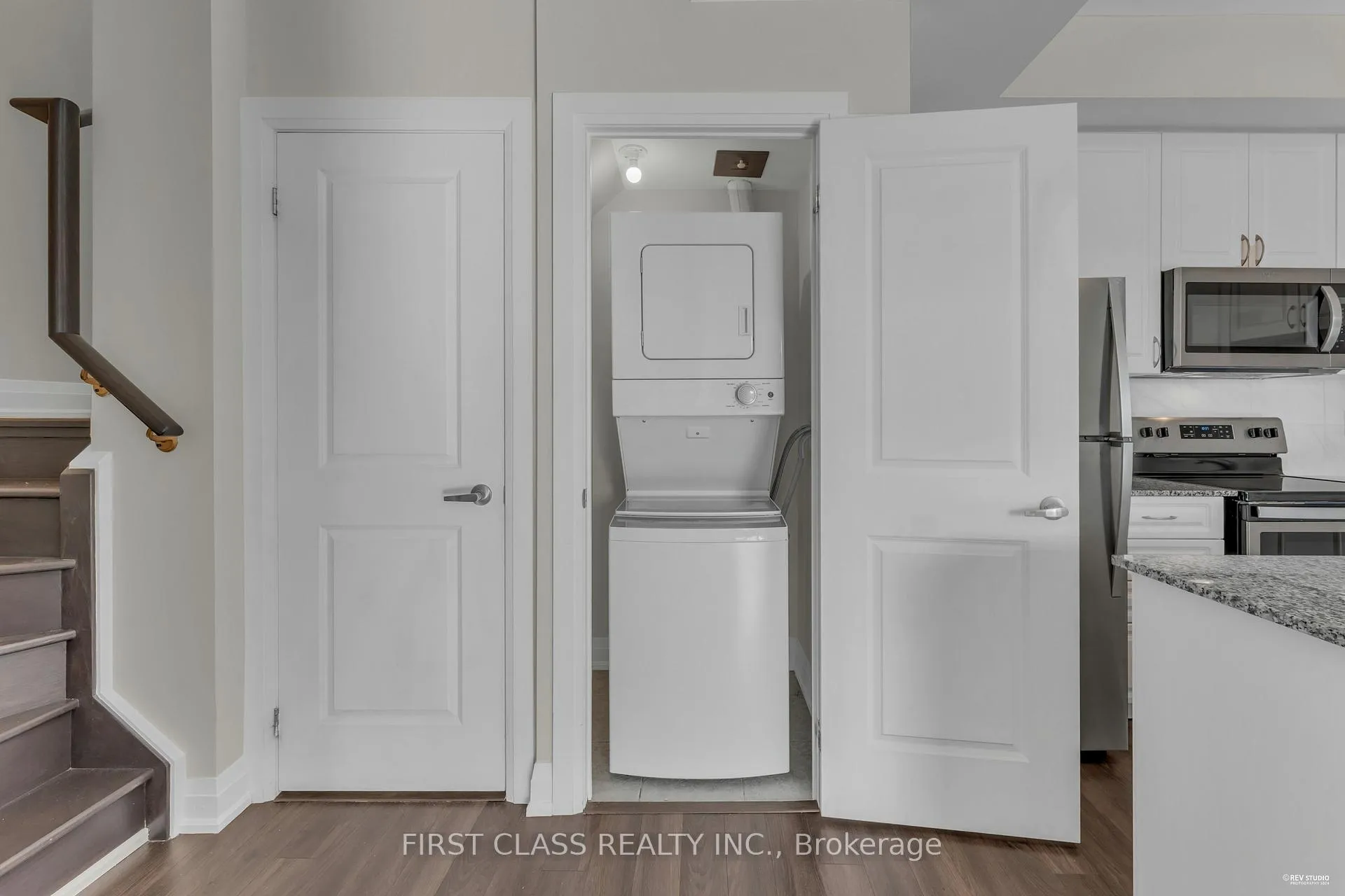 Photo 20 of Unit F1003, 32 Coles Avenue, Vaughan, Vaughan Grove — HOMEH