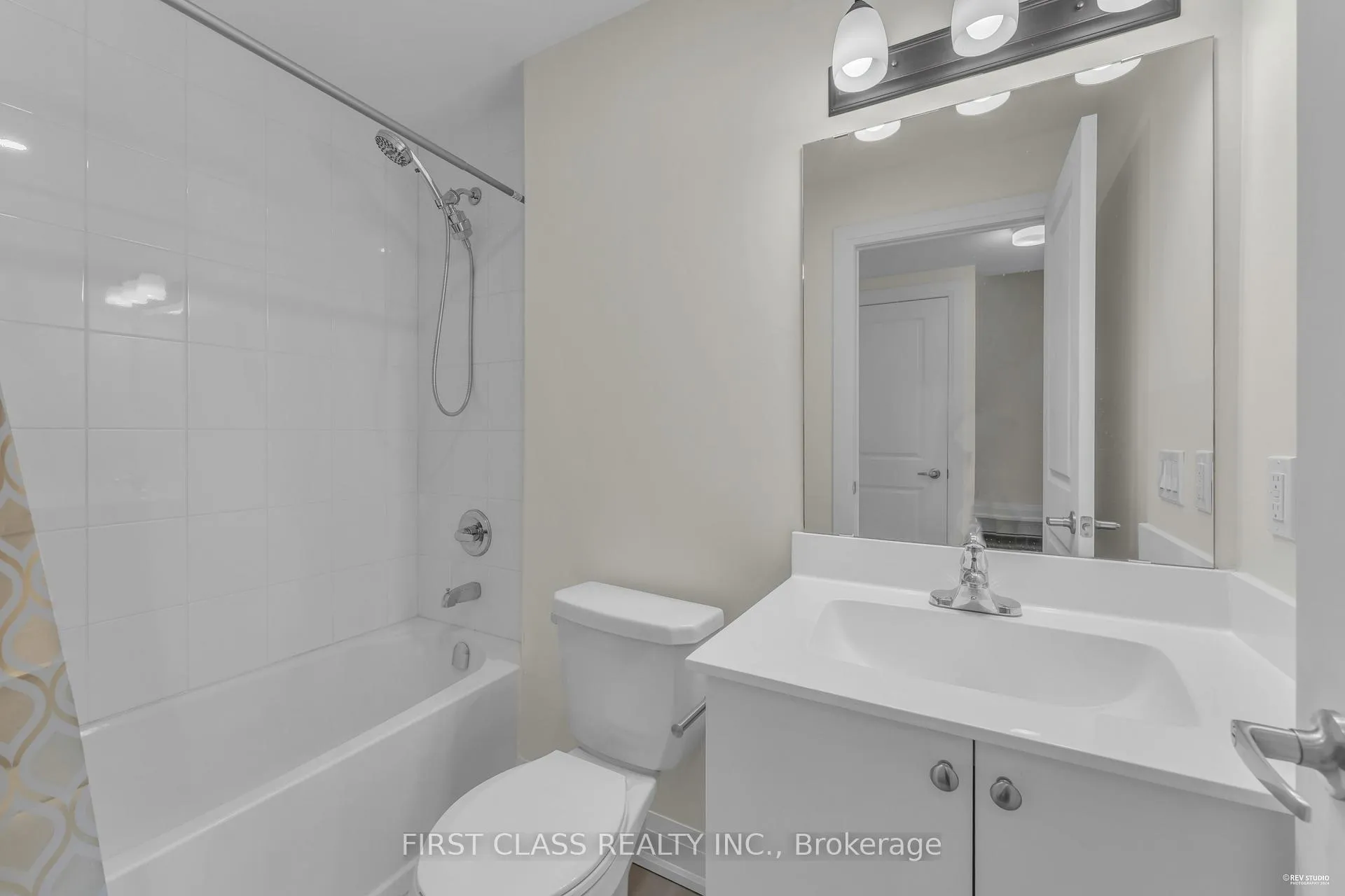 Photo 21 of Unit F1003, 32 Coles Avenue, Vaughan, Vaughan Grove — HOMEH