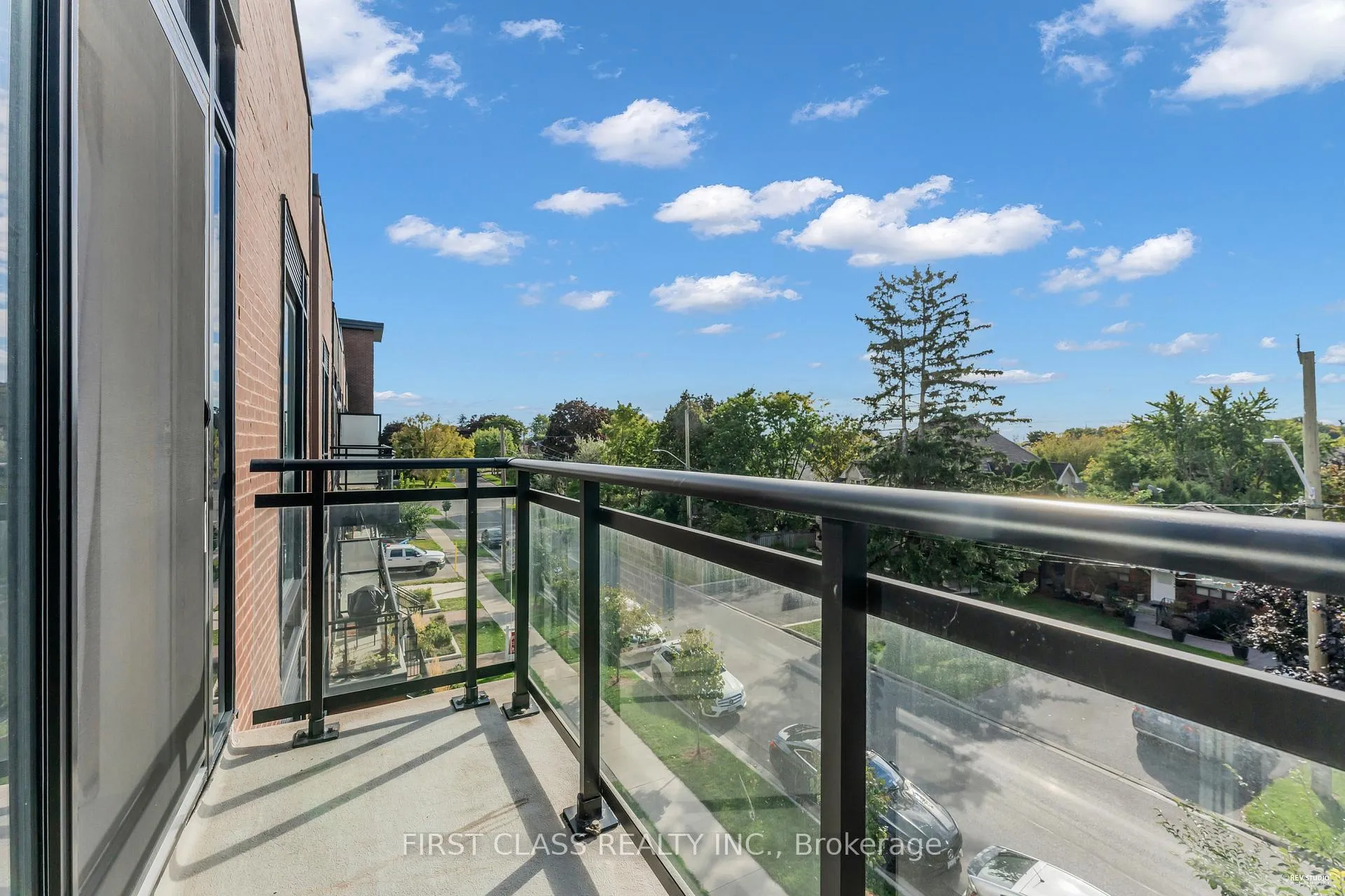 Photo 32 of Unit F1003, 32 Coles Avenue, Vaughan, Vaughan Grove — HOMEH
