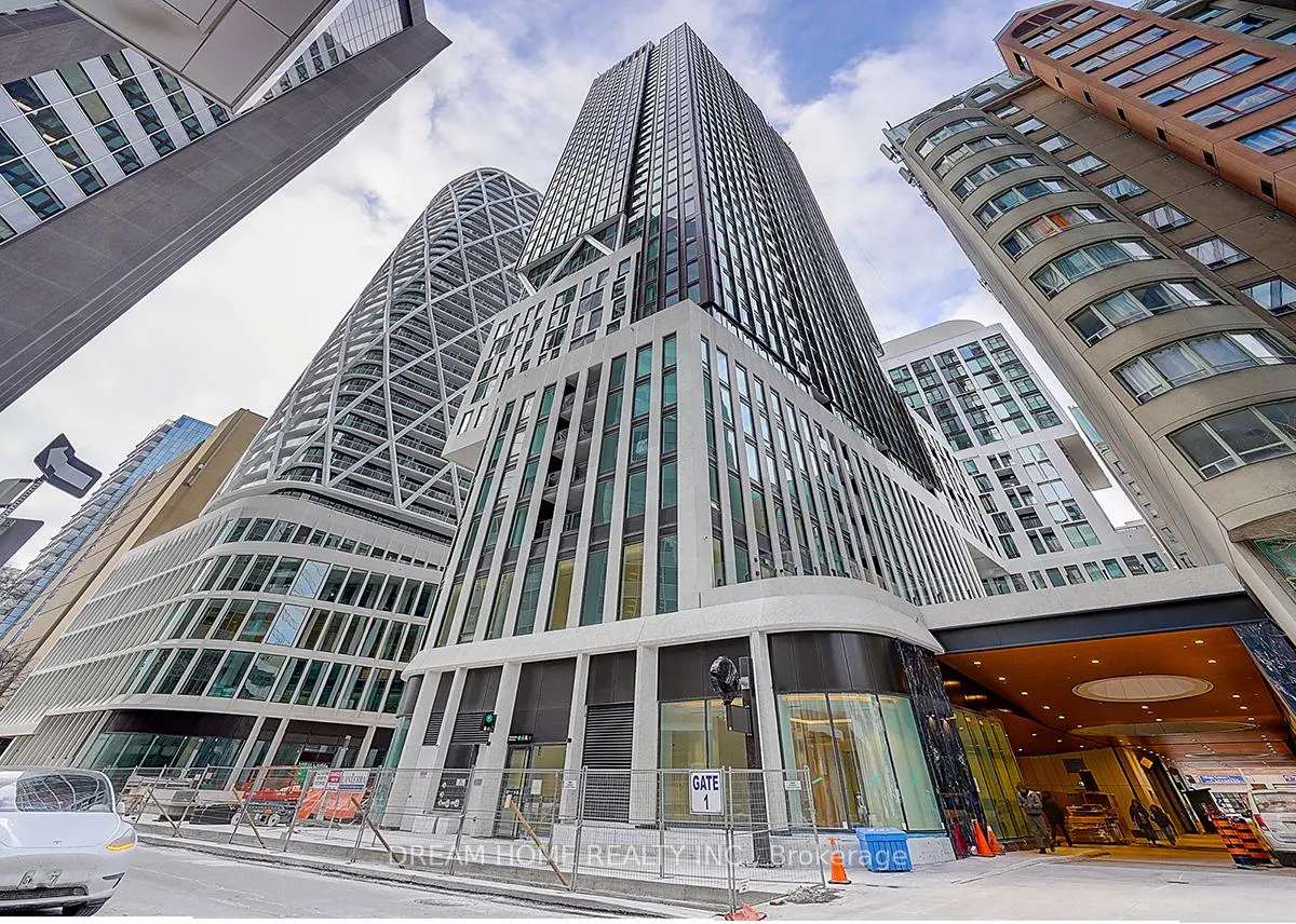Photo 3 of Unit 2205, 238 Simcoe Street, Toronto, Kensington-Chinatown — HOMEH