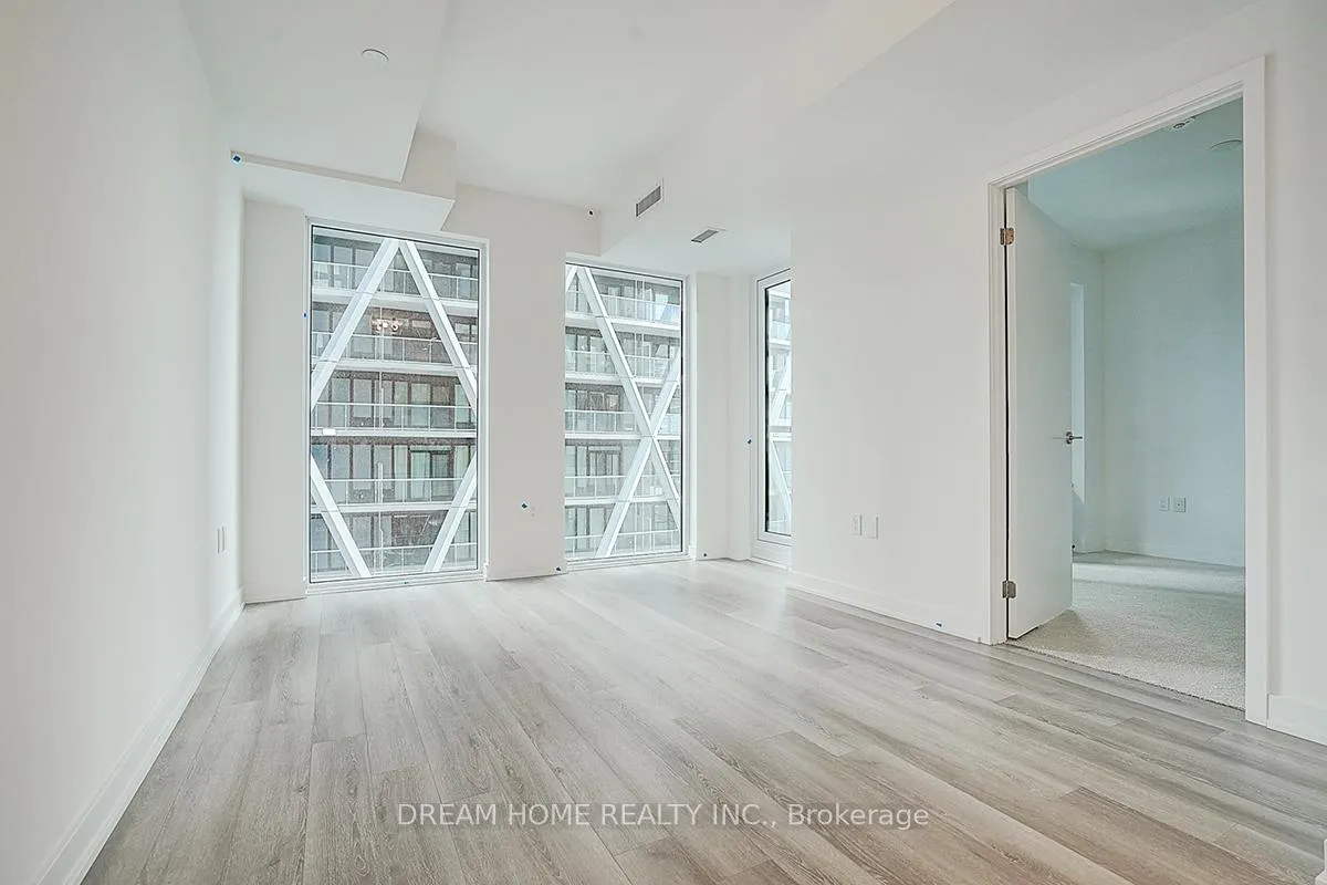 Photo 5 of Unit 2205, 238 Simcoe Street, Toronto, Kensington-Chinatown — HOMEH