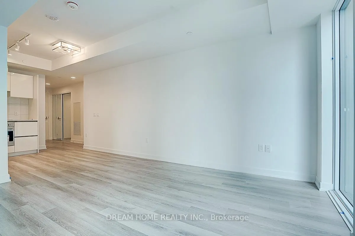 Photo 9 of Unit 2205, 238 Simcoe Street, Toronto, Kensington-Chinatown — HOMEH