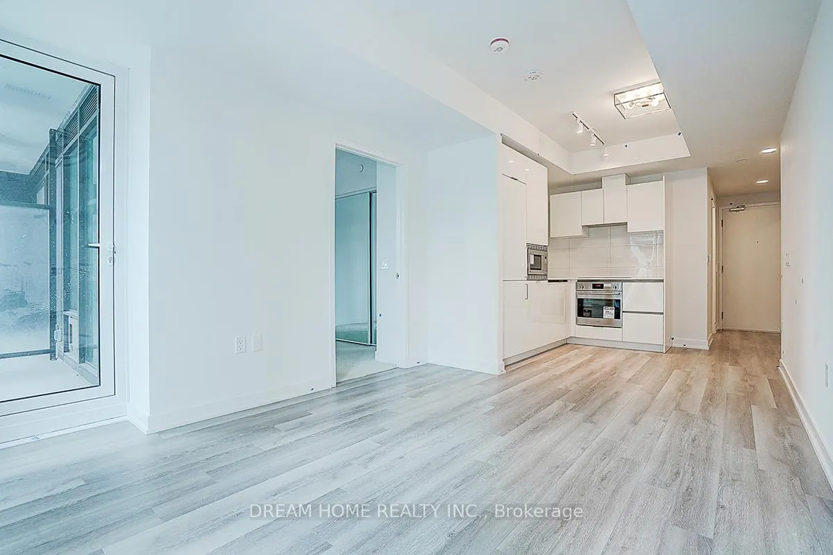 Photo 10 of Unit 2205, 238 Simcoe Street, Toronto, Kensington-Chinatown — HOMEH