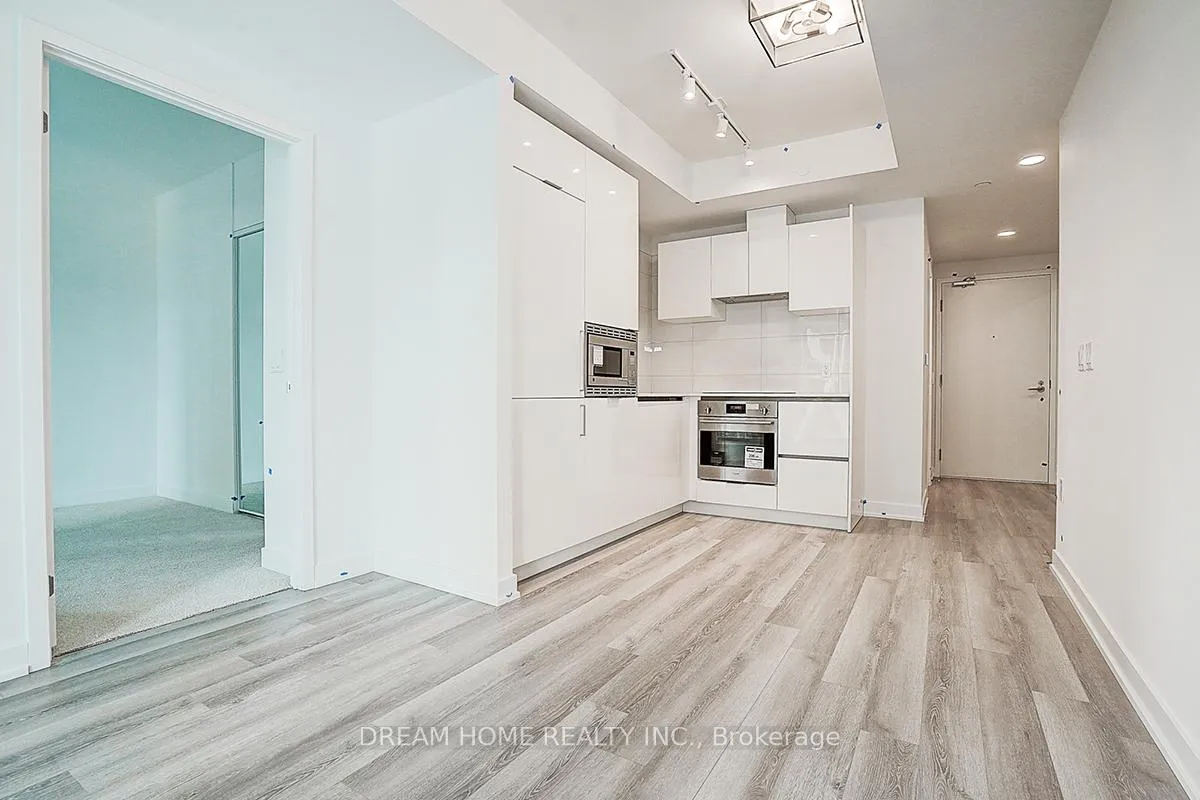 Photo 11 of Unit 2205, 238 Simcoe Street, Toronto, Kensington-Chinatown — HOMEH
