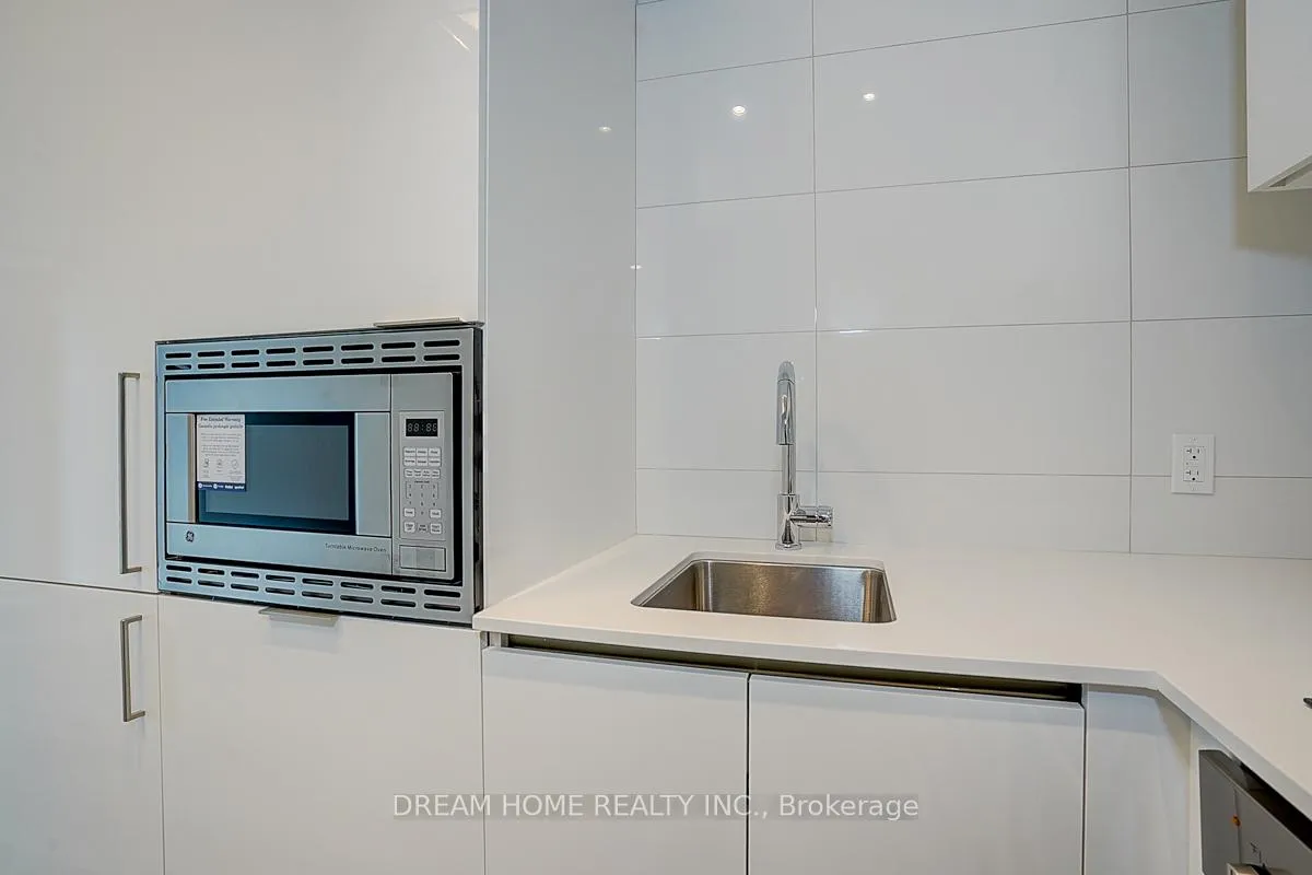 Photo 27 of Unit 2205, 238 Simcoe Street, Toronto, Kensington-Chinatown — HOMEH