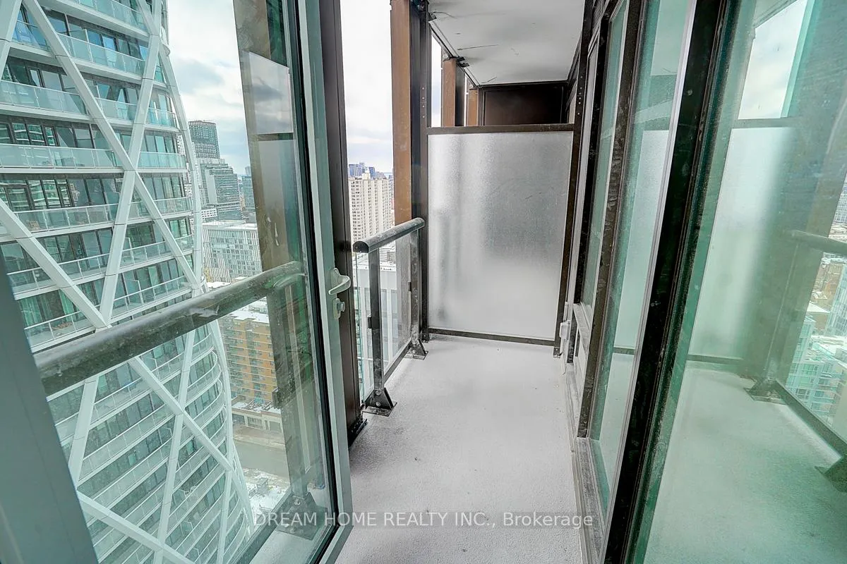 Photo 34 of Unit 2205, 238 Simcoe Street, Toronto, Kensington-Chinatown — HOMEH