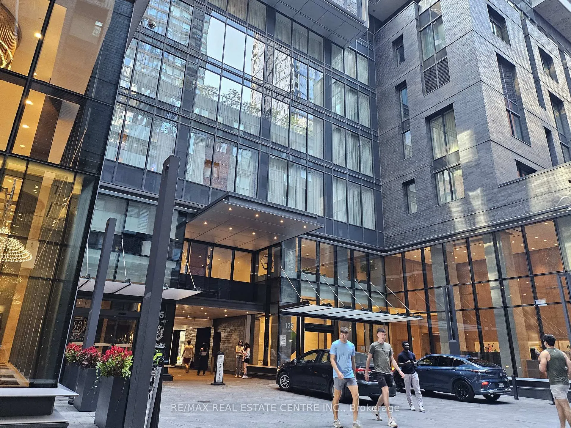 Front of Unit 2507, 125 Blue Jays Way