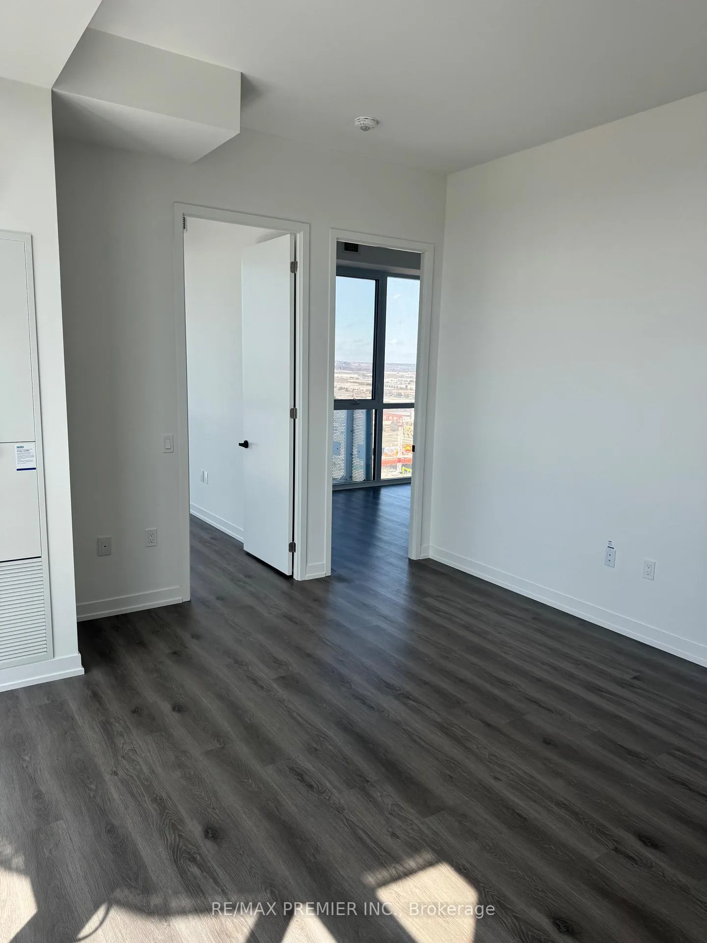 Photo 19 of Unit 2709, 225 Commerce Street, Vaughan, Vaughan Corporate Centre — HOMEH