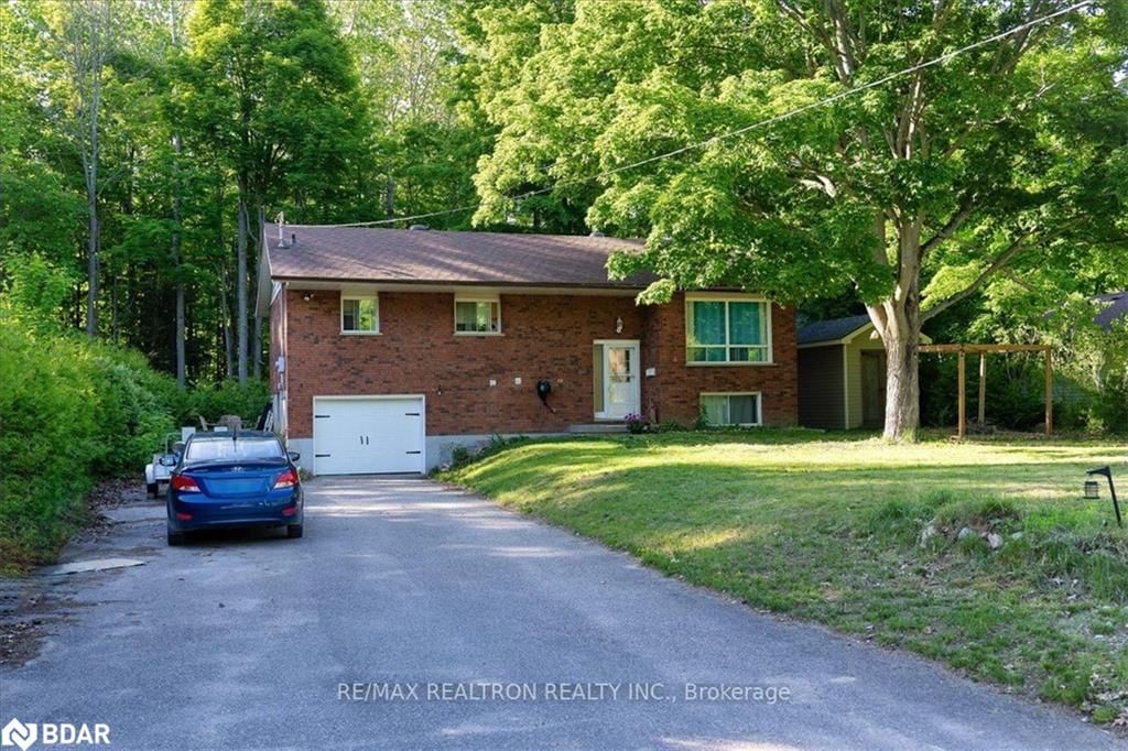 Photo 1 of 40 Rue Vanier, Tiny — HOMEH