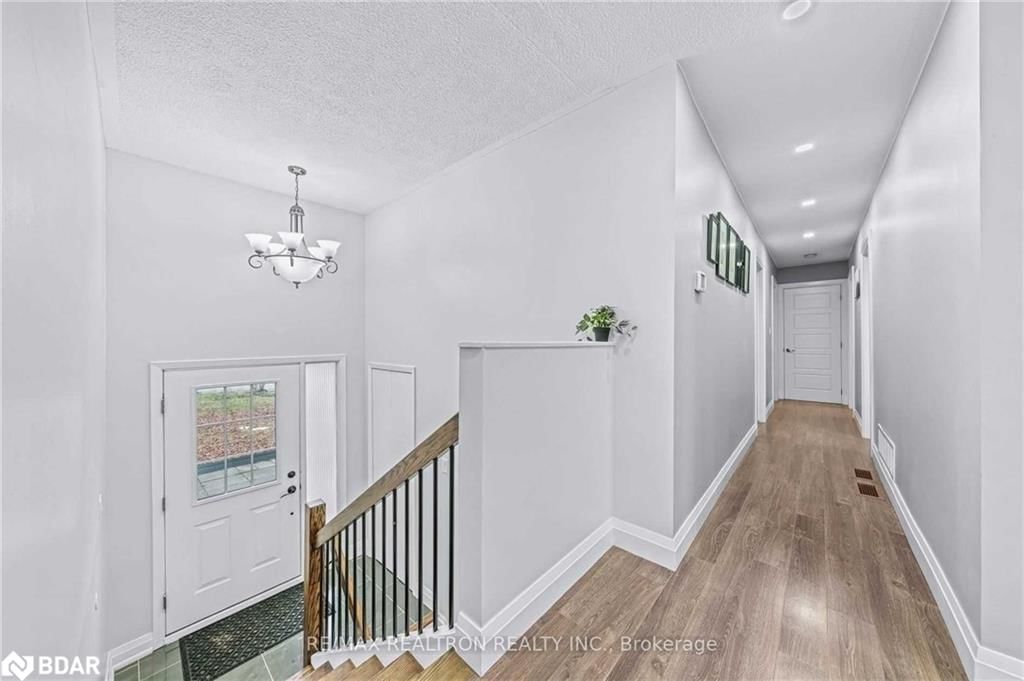 Photo 2 of 40 Rue Vanier, Tiny — HOMEH