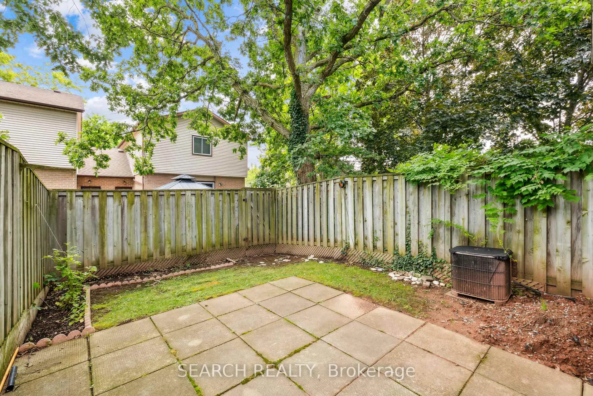 Photo 22 of Unit 26, 610 Barton Street, Hamilton, Stoney Creek — HOMEH