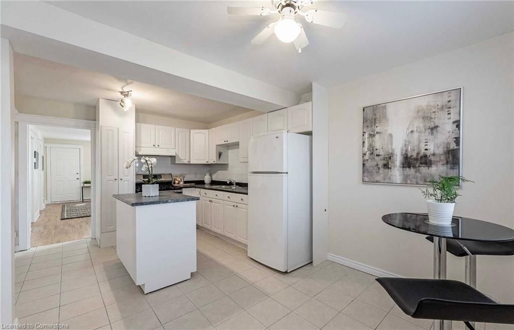 Photo 2 of 27 Cluny Avenue, Hamilton, Crown Point — HOMEH