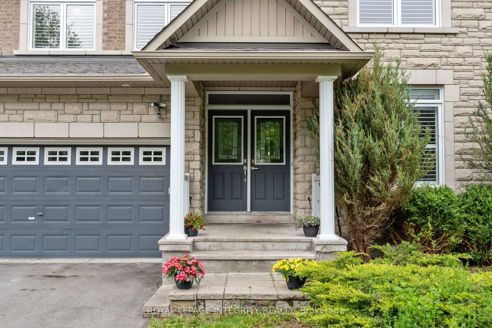 Photo 4 of 357 Langrell Crescent, Ottawa, Barrhaven - Strandherd — HOMEH