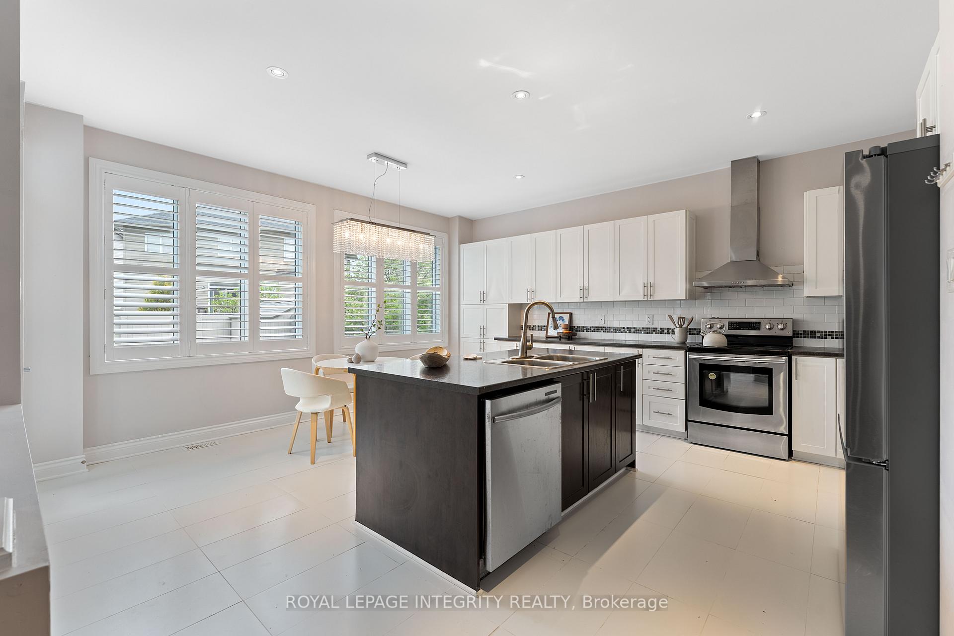 Photo 15 of 357 Langrell Crescent, Ottawa, Barrhaven - Strandherd — HOMEH