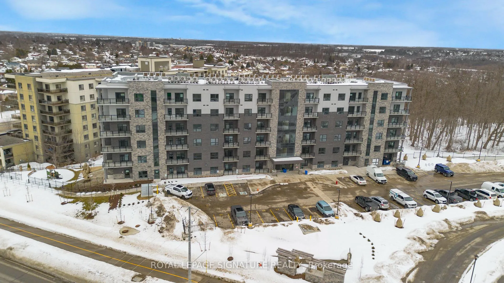Photo 2 of Unit 108, 1000 Lackner Place, Kitchener — HOMEH