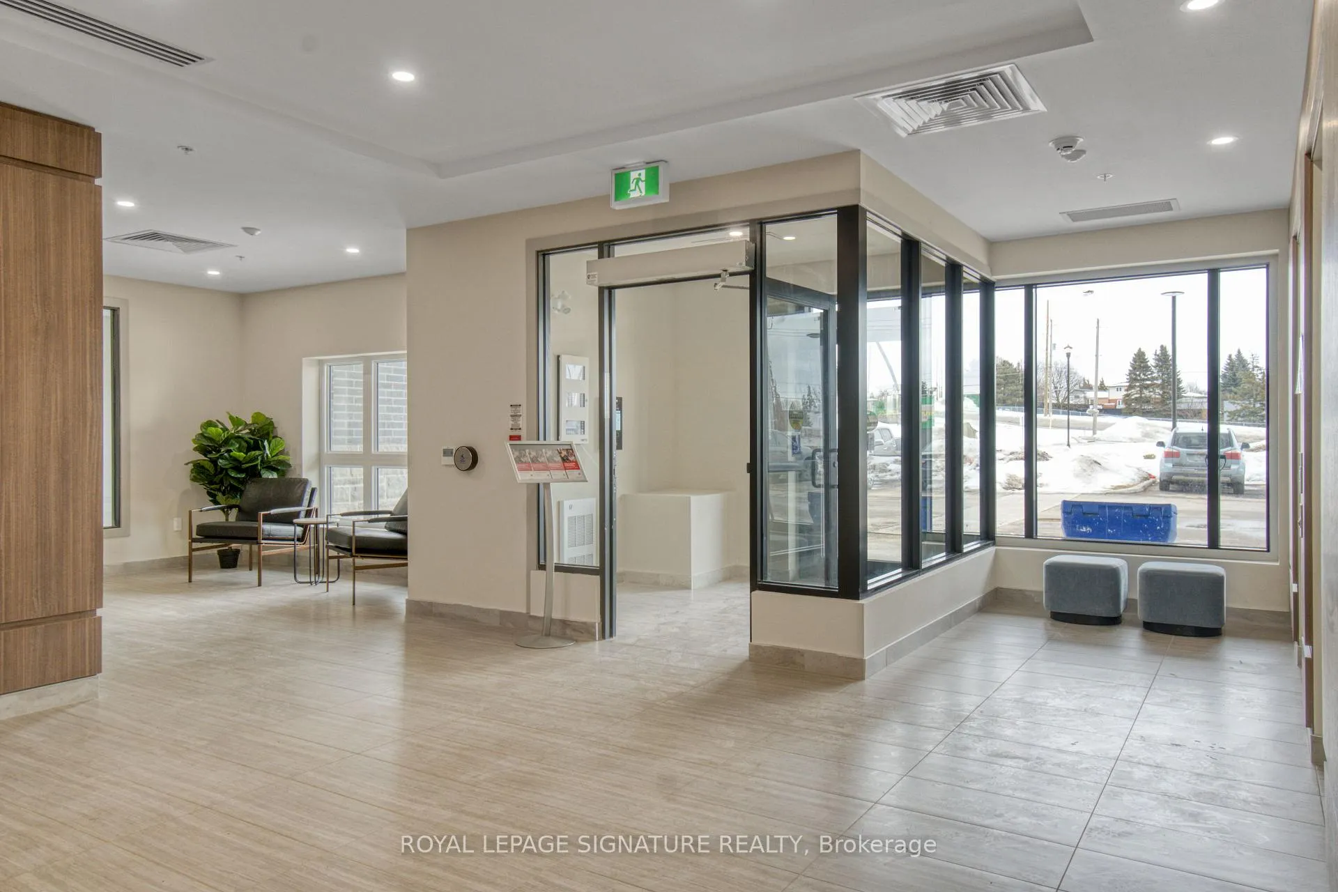 Photo 5 of Unit 108, 1000 Lackner Place, Kitchener — HOMEH