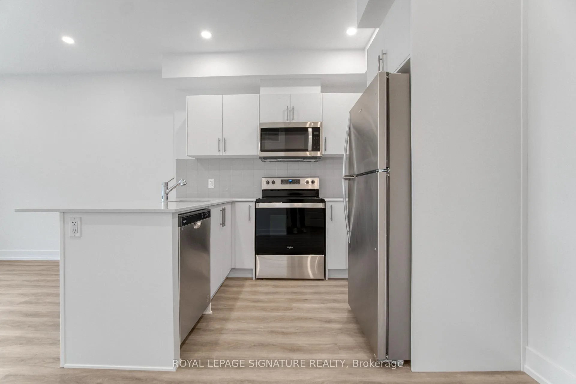 Photo 12 of Unit 108, 1000 Lackner Place, Kitchener — HOMEH