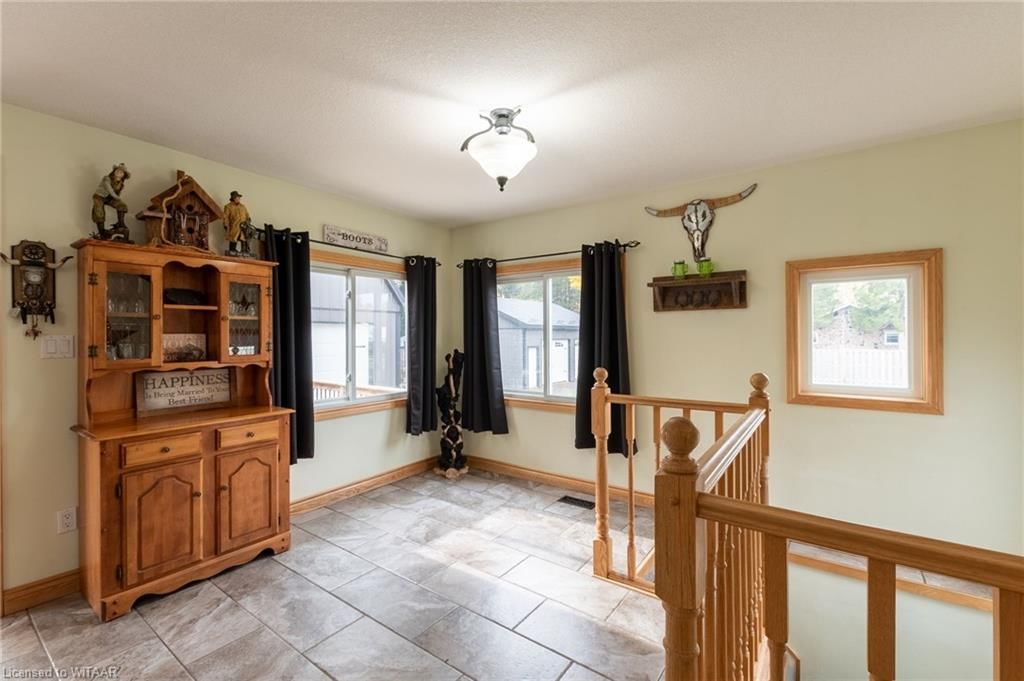 Photo 5 of 55867 Third S/S Street, Bayham, Straffordville — HOMEH