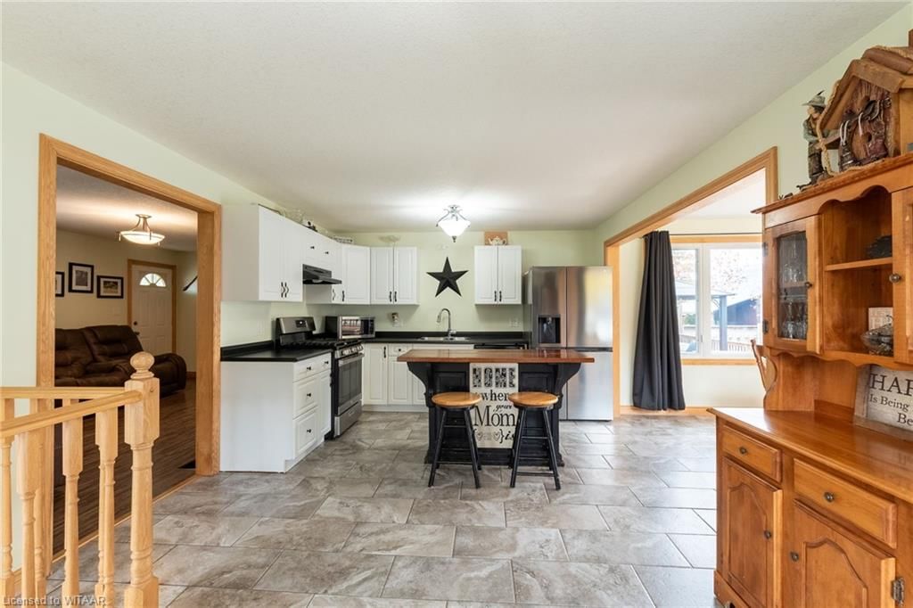 Photo 7 of 55867 Third S/S Street, Bayham, Straffordville — HOMEH