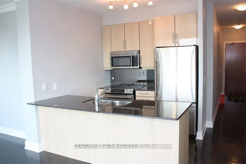 Photo 2 of Unit 2001, 88 Broadway Avenue, Toronto, Mount Pleasant East — HOMEH