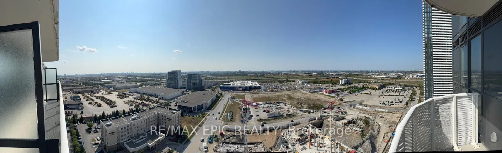 Photo 15 of Unit #2312, 28 Interchange Way, Vaughan, Vaughan Corporate Centre — HOMEH