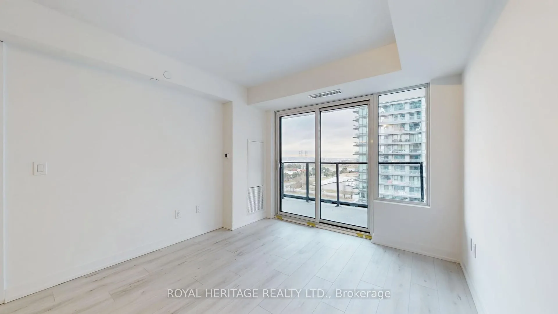 Photo 10 of Unit 1207, 1435 Celebration Drive, Pickering, Bay Ridges — HOMEH