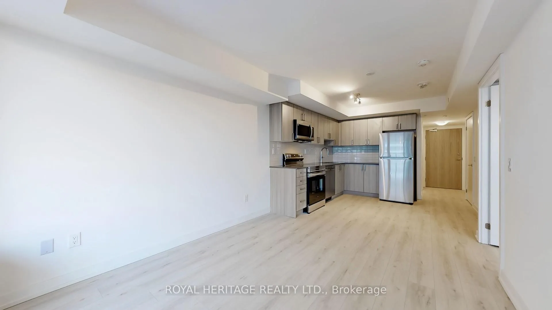 Photo 12 of Unit 1207, 1435 Celebration Drive, Pickering, Bay Ridges — HOMEH