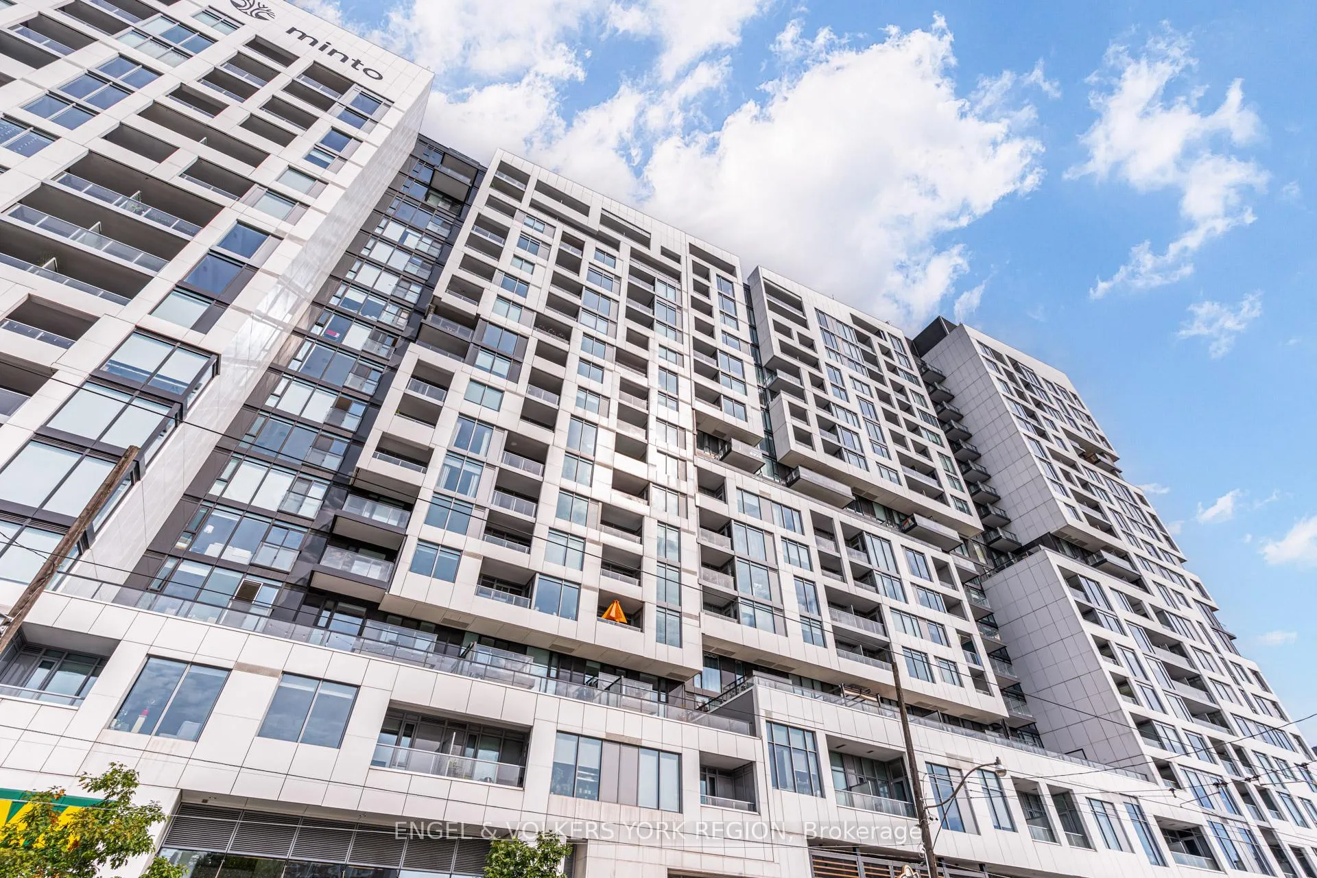 Photo 5 of Unit 1618, 27 Bathurst Street, Toronto, Waterfront Communities — HOMEH