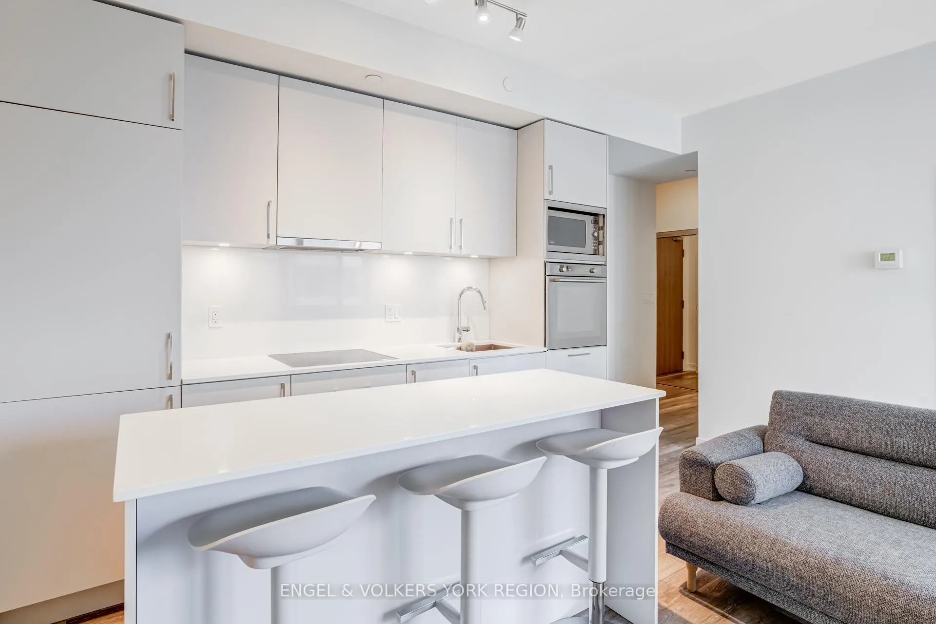 Photo 18 of Unit 1618, 27 Bathurst Street, Toronto, Waterfront Communities — HOMEH