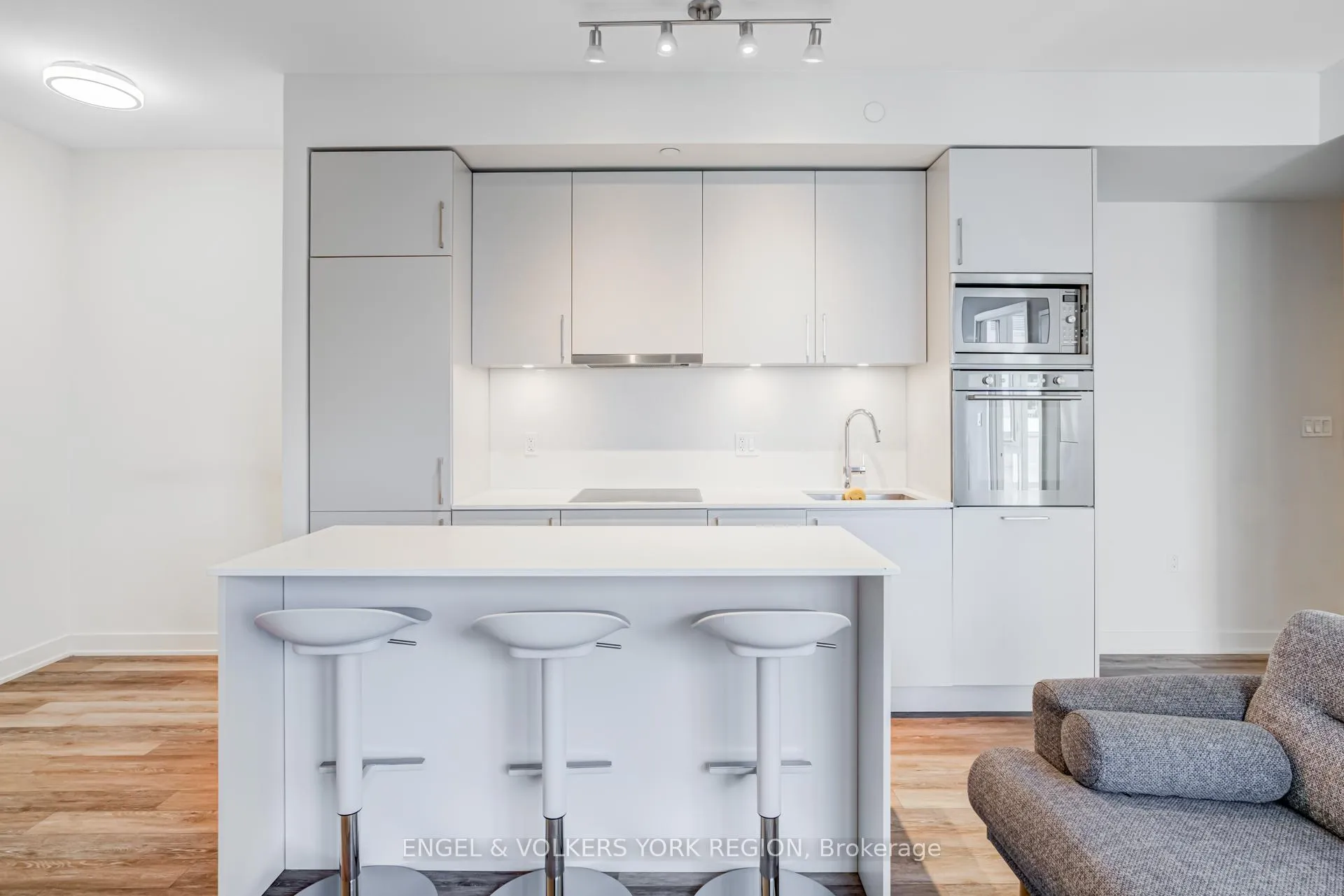 Photo 19 of Unit 1618, 27 Bathurst Street, Toronto, Waterfront Communities — HOMEH