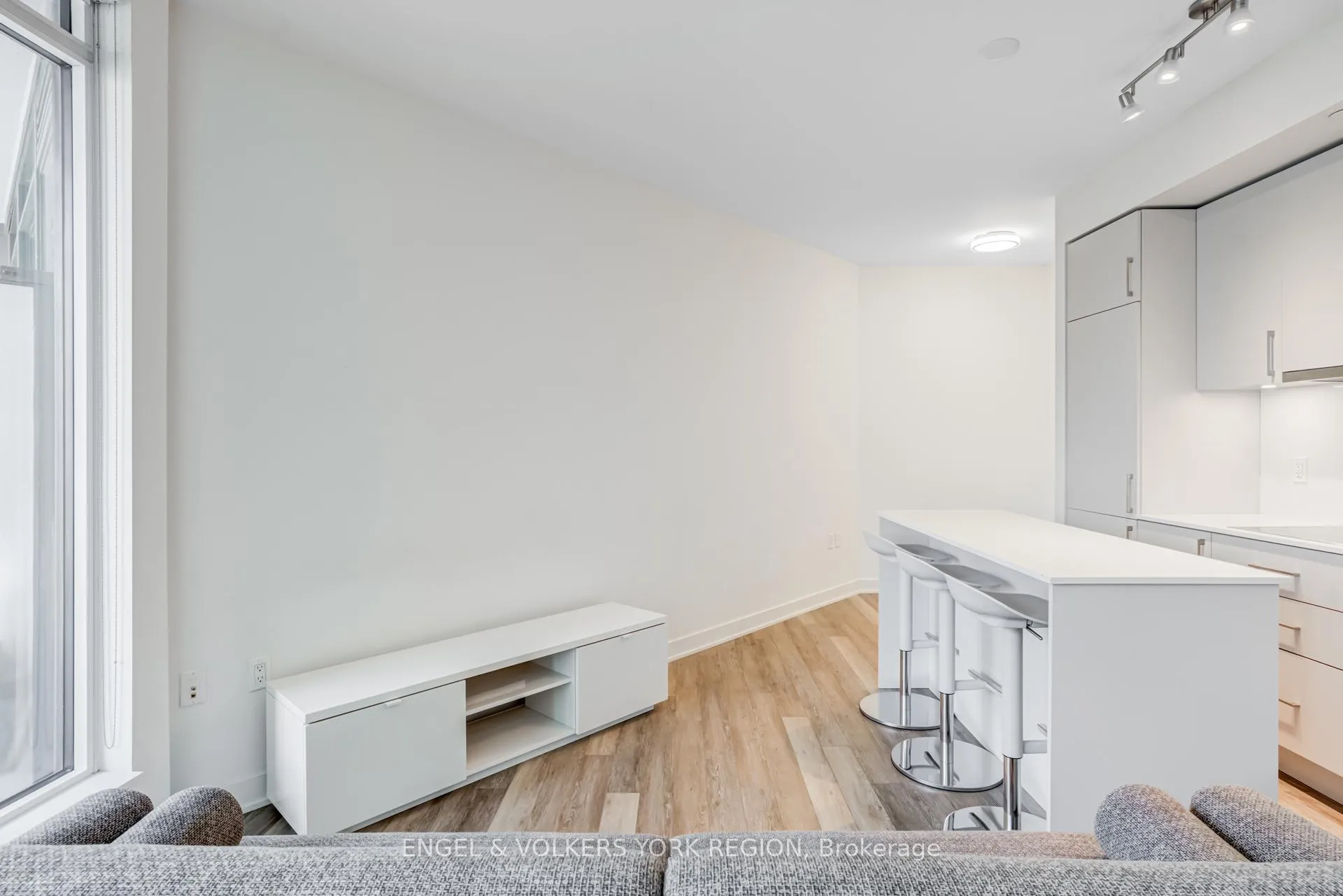 Photo 26 of Unit 1618, 27 Bathurst Street, Toronto, Waterfront Communities — HOMEH