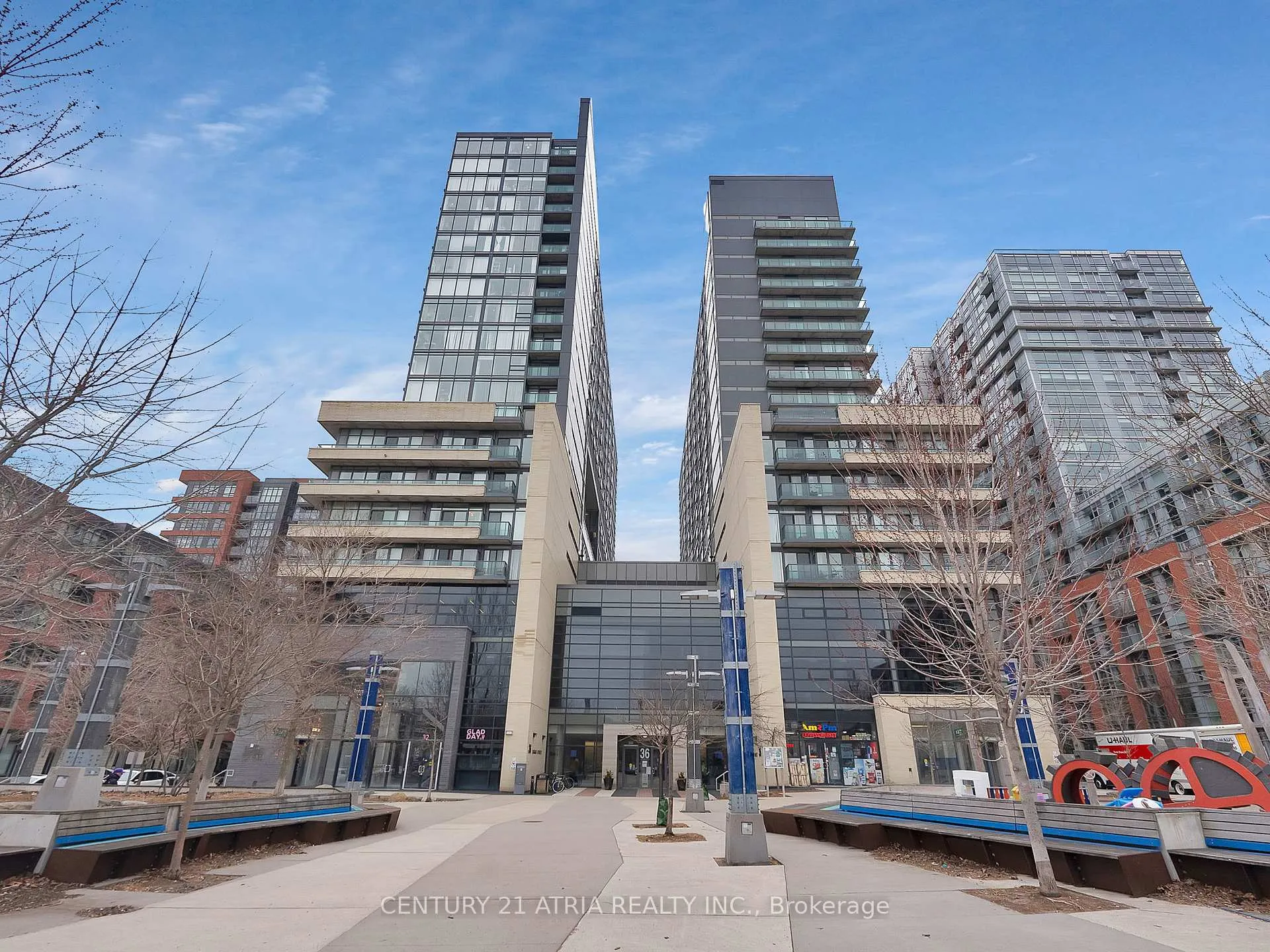 Photo 1 of 36 Lisgar Street, Toronto, Little Portugal — HOMEH