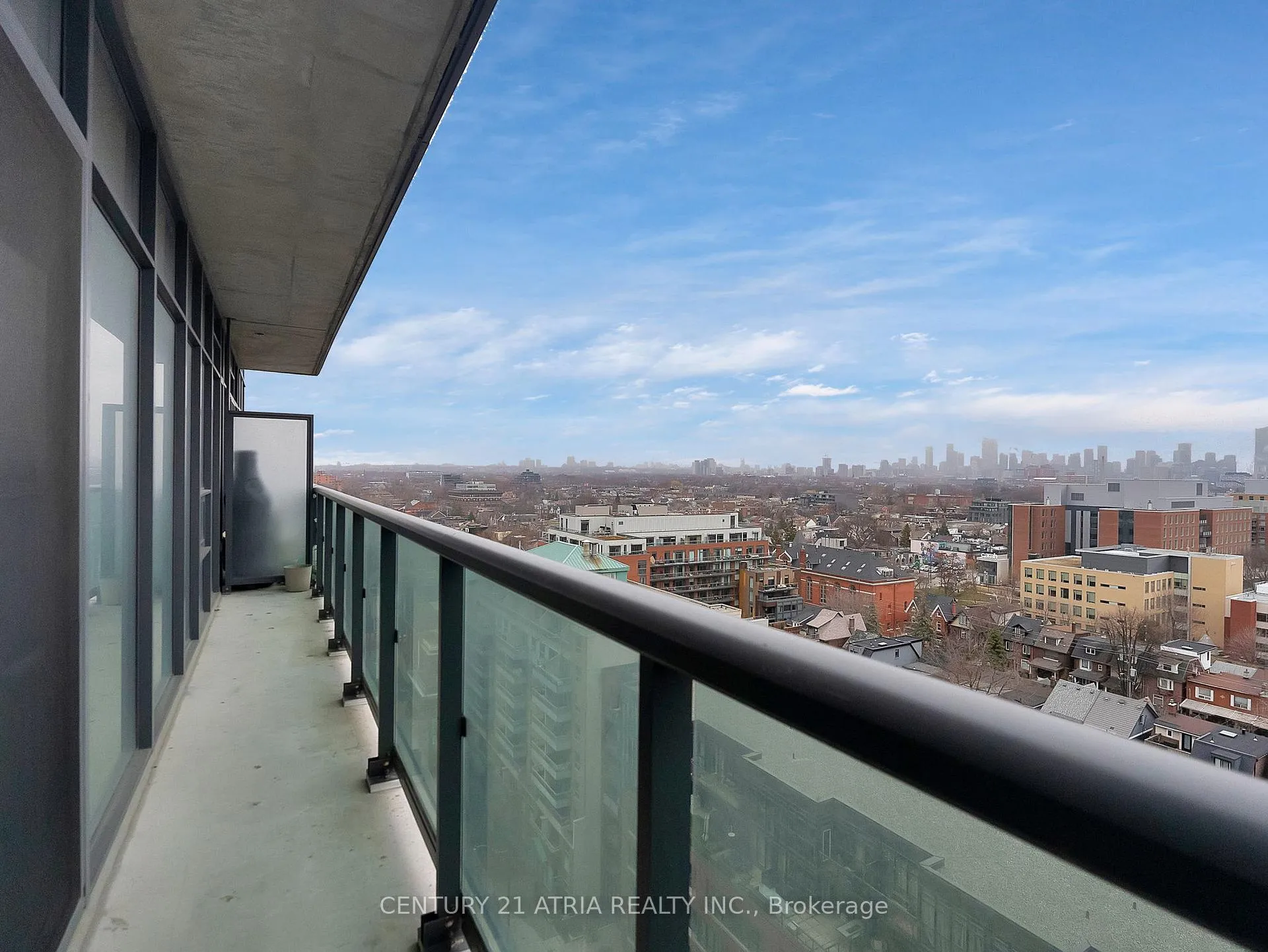 Photo 25 of 36 Lisgar Street, Toronto, Little Portugal — HOMEH