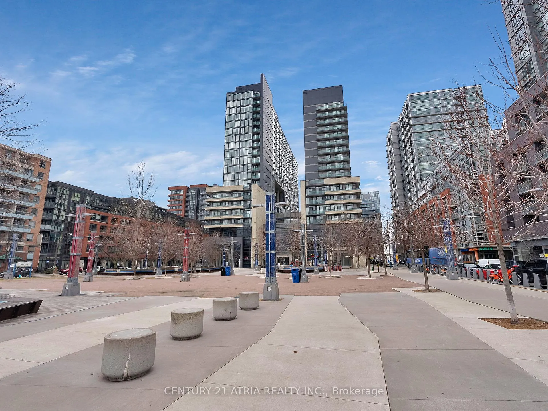 Photo 27 of 36 Lisgar Street, Toronto, Little Portugal — HOMEH