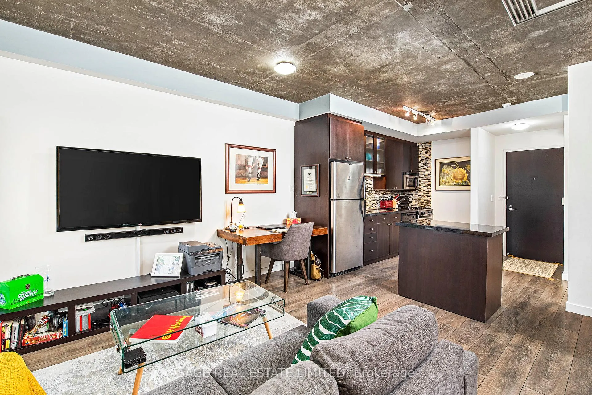 Photo 8 of Unit 328, 1 Shaw Street, Toronto, Niagara — HOMEH