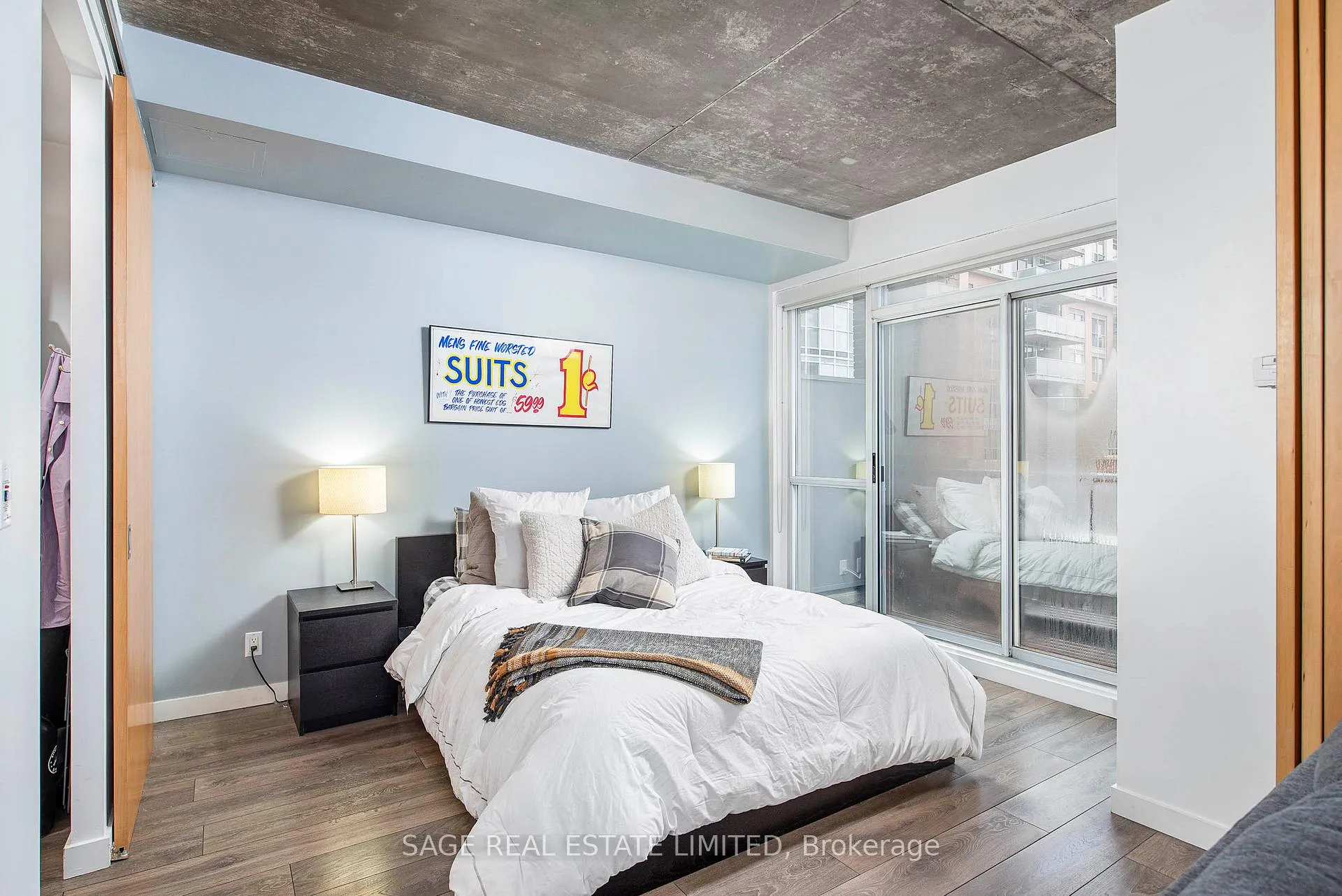 Photo 16 of Unit 328, 1 Shaw Street, Toronto, Niagara — HOMEH