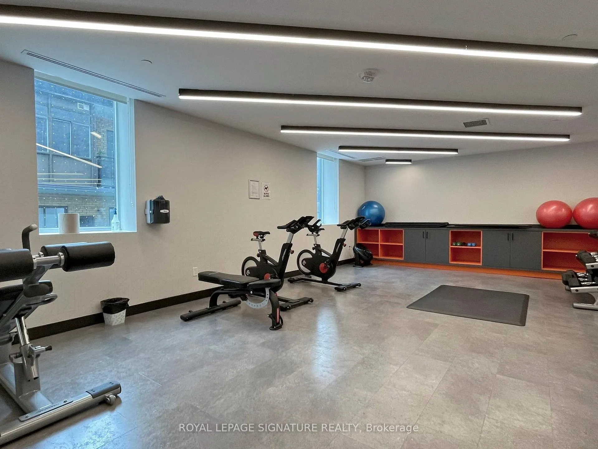 Photo 34 of Unit 809, 11 Lillian Street, Toronto, Mount Pleasant West — HOMEH