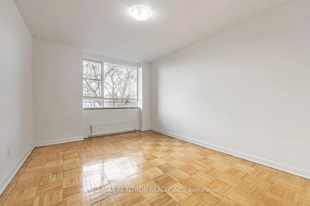 Photo 7 of Unit 215, 165 Cosburn Avenue, Toronto, Danforth Village-East York — HOMEH