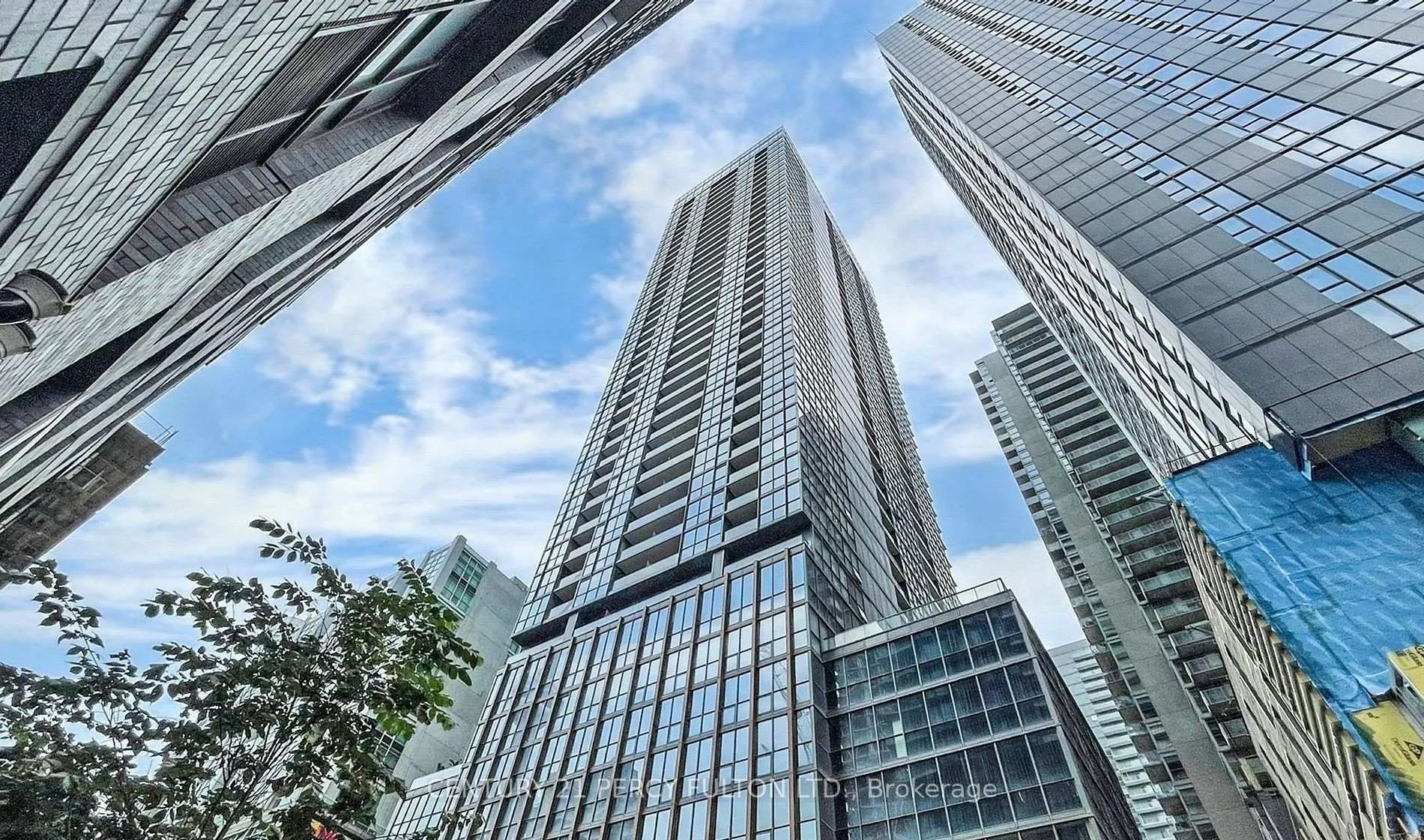 Photo 1 of Unit 2408, 88 Blue Jays Way, Toronto, Waterfront Communities — HOMEH