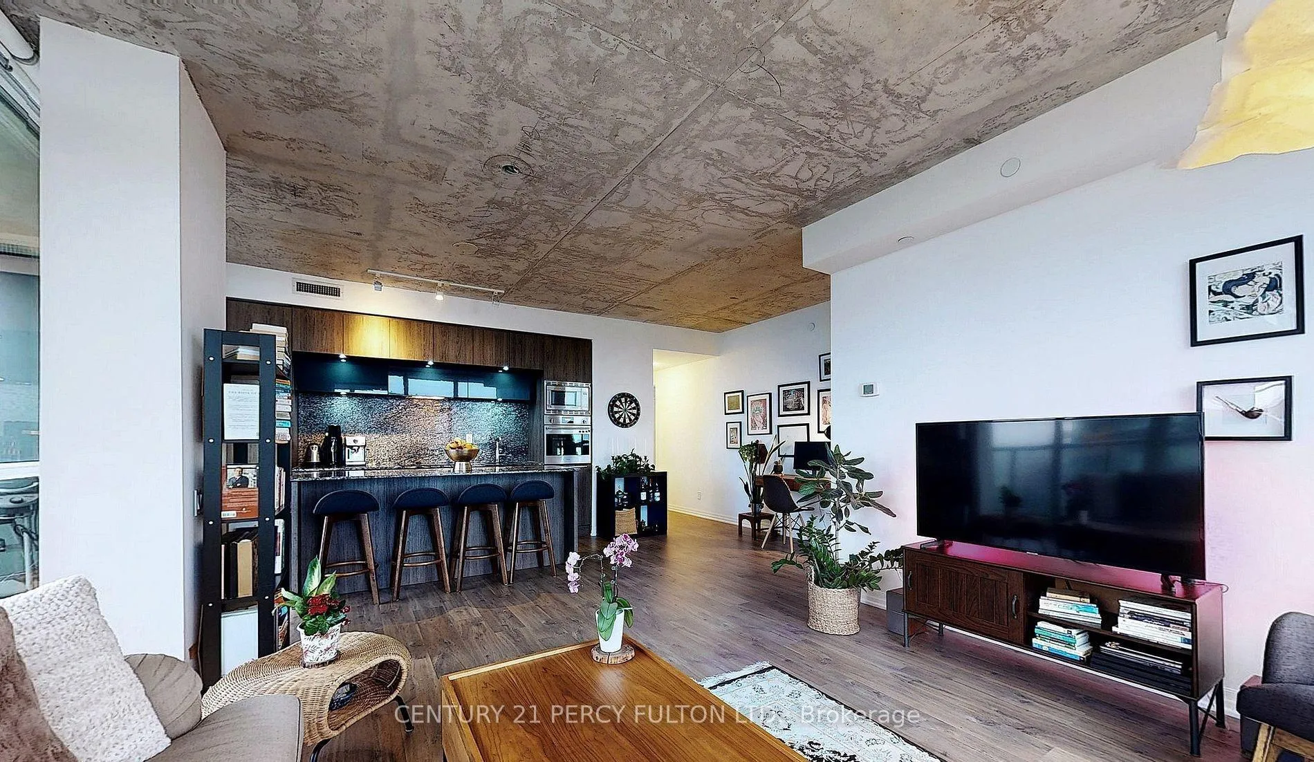 Photo 9 of Unit 2408, 88 Blue Jays Way, Toronto, Waterfront Communities — HOMEH