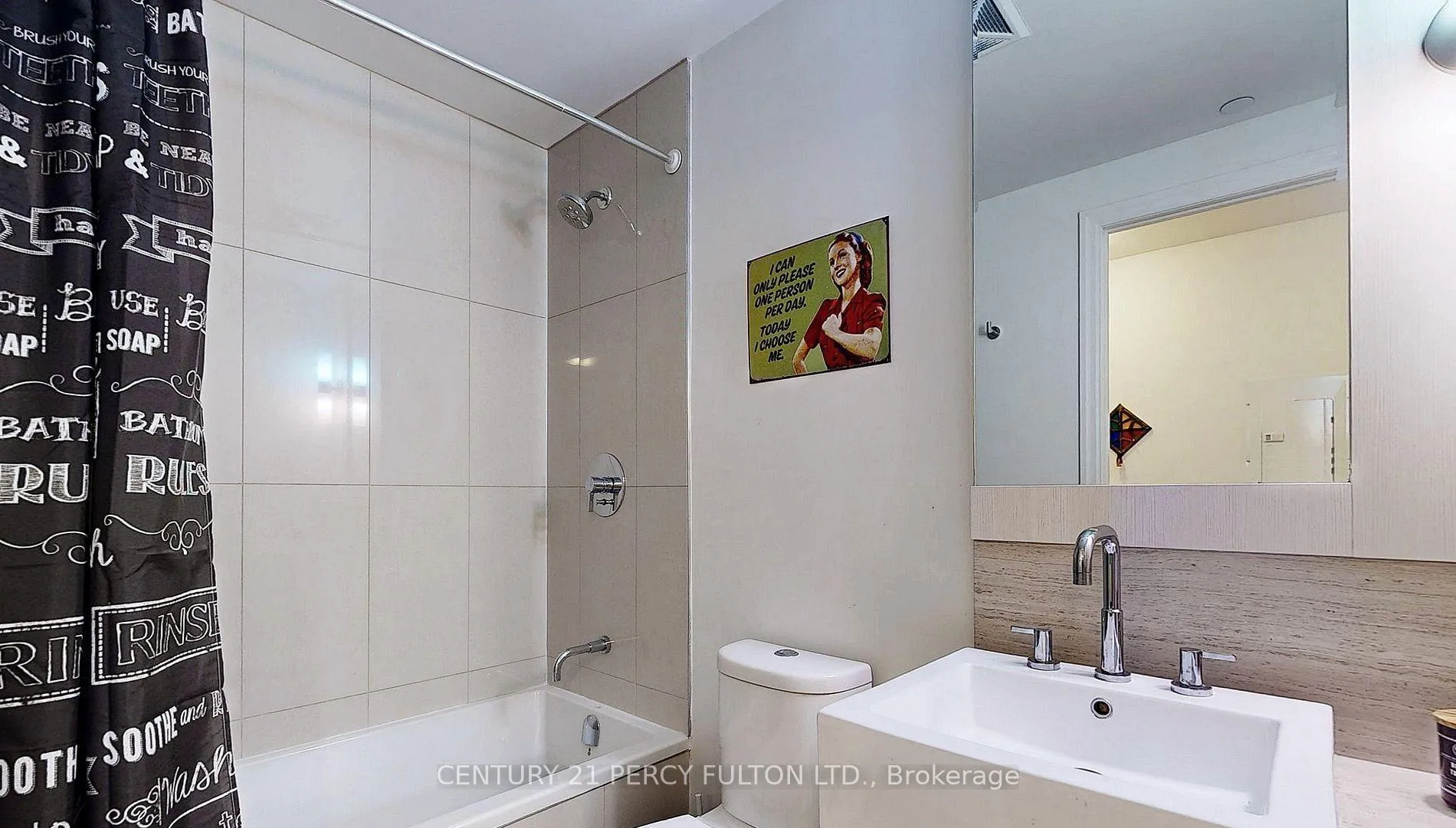 Photo 17 of Unit 2408, 88 Blue Jays Way, Toronto, Waterfront Communities — HOMEH