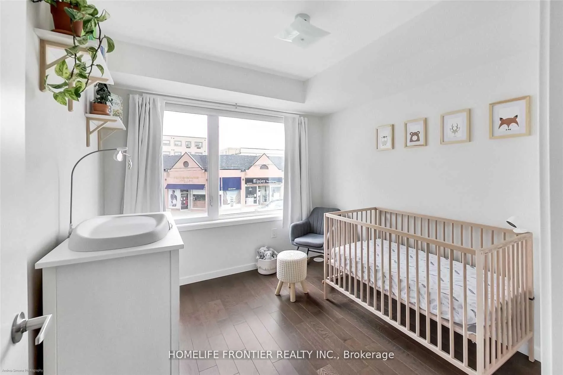 Photo 6 of Unit 121, 600 Alex Gardner Circle, Aurora, Aurora Heights — HOMEH