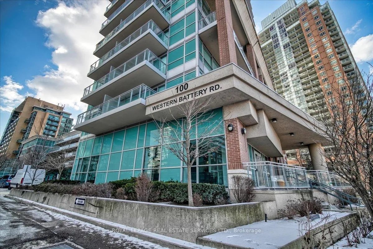 Photo 3 of Unit 405, 100 Western Battery Road, Toronto, Niagara — HOMEH