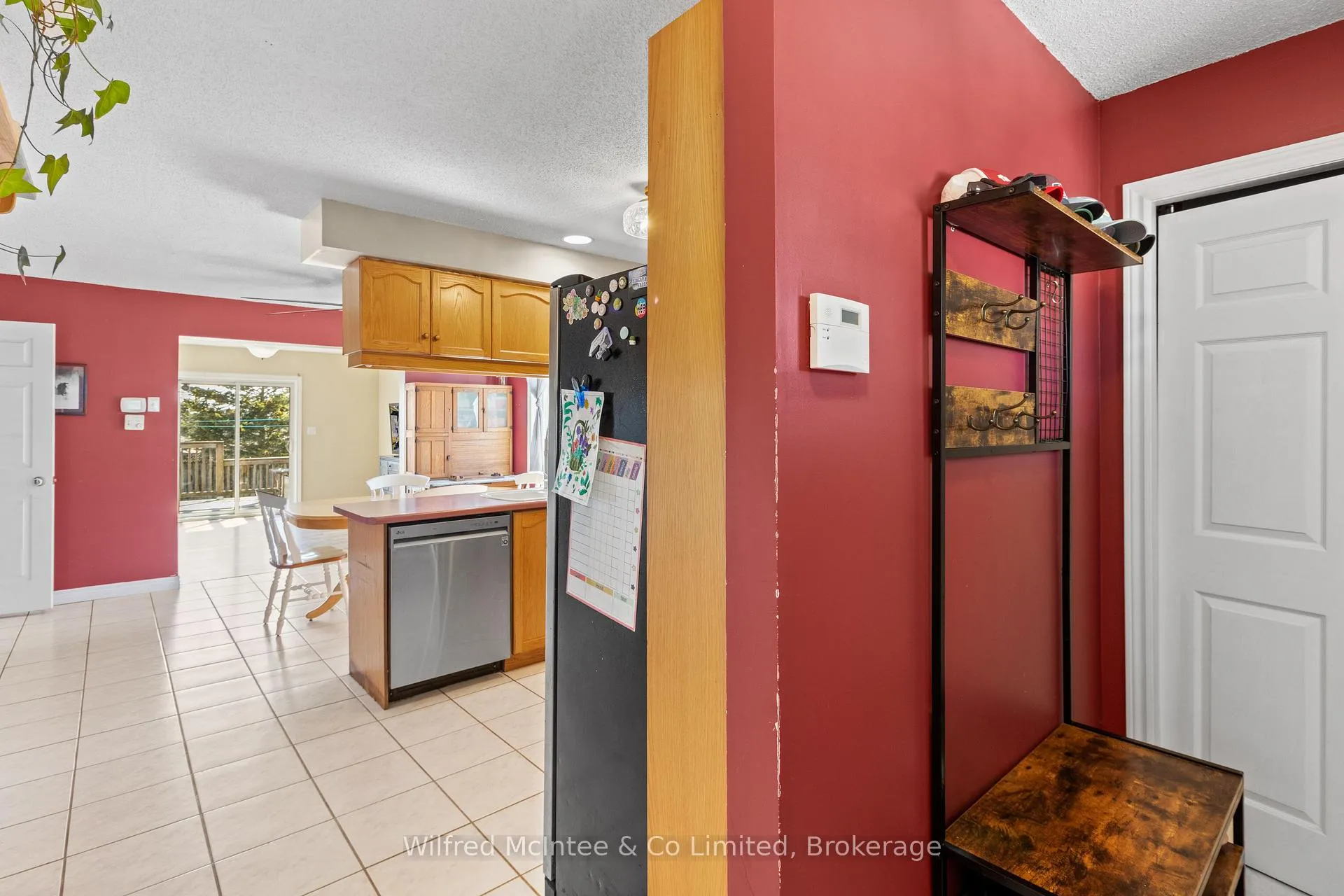 Photo 7 of 59 Dales Drive, Mapleton, Rural Mapleton — HOMEH