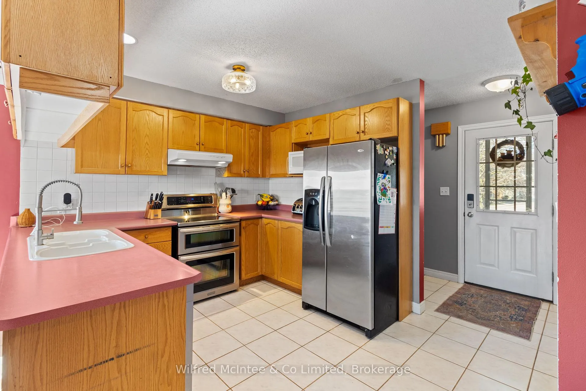 Photo 8 of 59 Dales Drive, Mapleton, Rural Mapleton — HOMEH