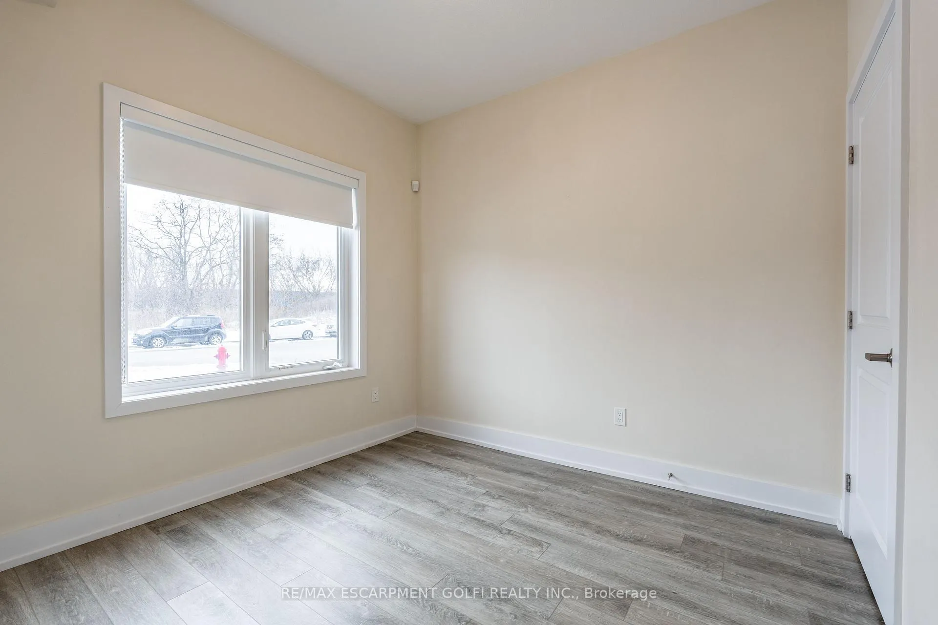Photo 7 of Unit 10, 115 Shoreview Place, Hamilton, Stoney Creek — HOMEH