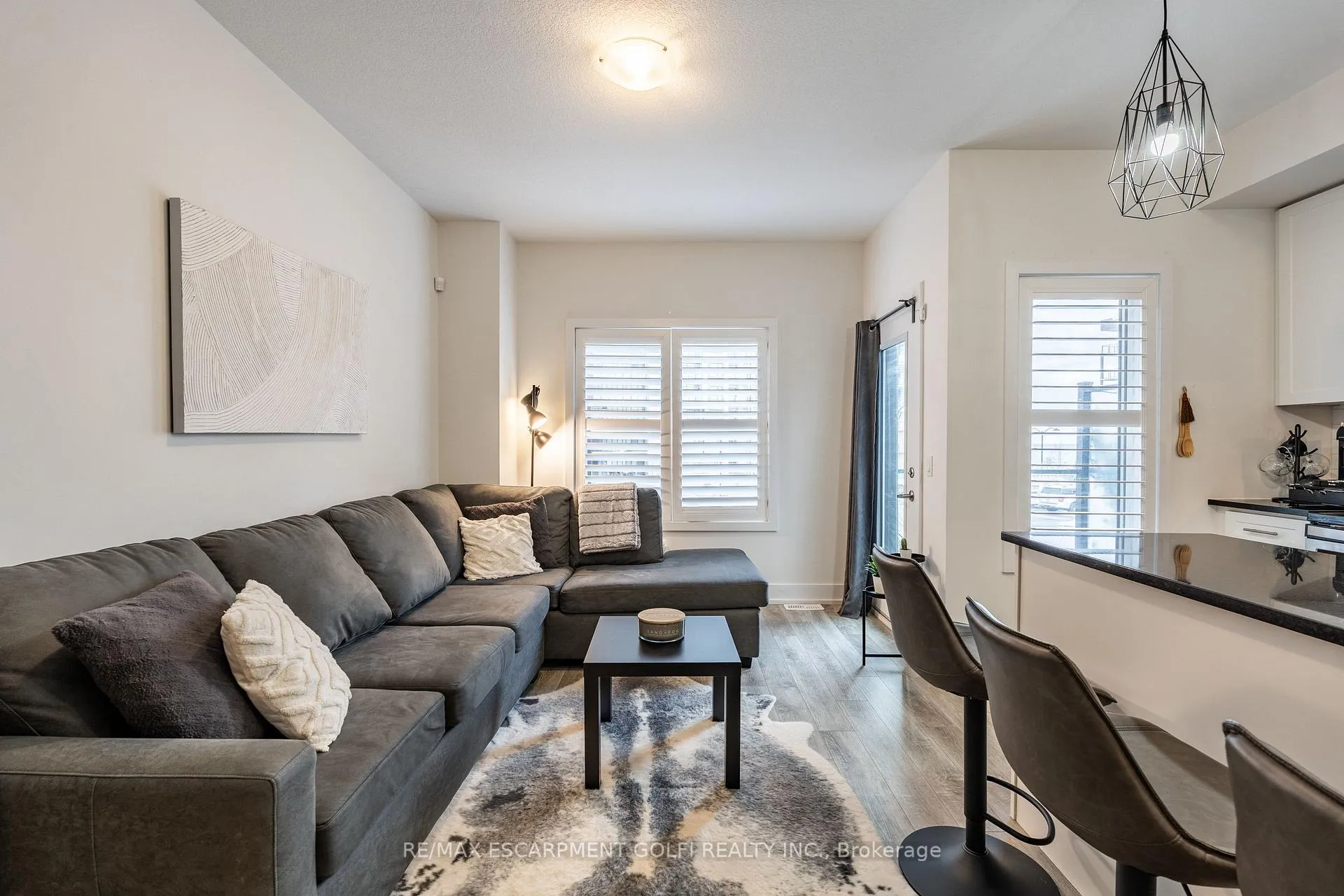 Photo 12 of Unit 10, 115 Shoreview Place, Hamilton, Stoney Creek — HOMEH